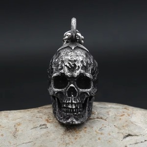 Collar con colgante de calavera de acero inoxidable yunnique, joyería de cadena de estilo Punk para hombre, cadena de hueso de dragón de 60cm, colgante individual A0200 - Product Image 3