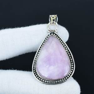 Prix de gros pour les femmes Pendentif en argent sterling 925 de conception vintage fait à la main Rose Quartz Gemstone Lunette Réglage Style classique - Product Image 3