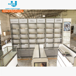 Super U Store ชั้นวางติดผนัง,โชว์รูมไม้แสดงผลิตภัณฑ์เฟอร์นิเจอร์หรูหราที่กำหนดเองขายปลีกชั้นวางของชั้นวางจอแสดงผล - Product Image 4
