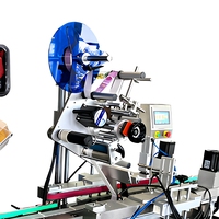 Machine d'étiquetage haute précision à 3 côtés/sur le dessus pour emballages cosmétiques, applicateur de plateaux, machine d'étiquetage