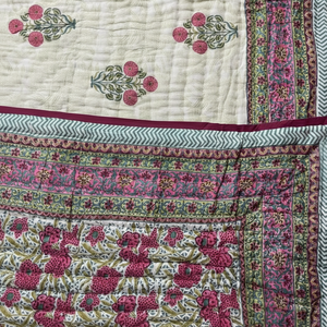 Colcha Kantha Étnica Vintage Hecha a Mano en Rajastán, Colcha Kantha de Algodón Cosida a Mano, Colcha de Retazos para Uso en Hoteles, Precio al por Mayor - Product Image 1