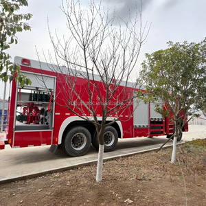 Autocisterna Antincendio Dongfeng Double Cab 6x4 L con Serbatoio per Acqua e Schiuma, Motore Quanchai Turbo Diesel, Veicolo Compatto per Intervento Rapido - Product Image 5