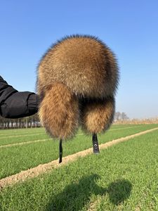 カスタムユニセックス調節可能な毛皮のような冬の屋外耳フラップフルナチュラルラクーントラッパー特大本物の毛皮の帽子 - Product Image 4