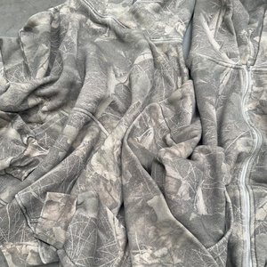 Sudadera con Capucha Personalizada de Punto, Forrada, Cuadrada, de Poliéster y Algodón, con Estampado DTG, Gruesa, de Camuflaje Real Tree para Caza, para Hombre - Product Image 2