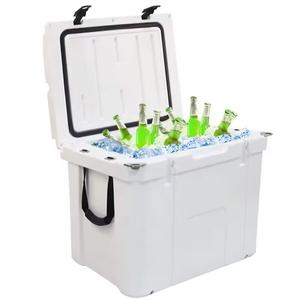 Glacière portable thermique moderne de 55 QT, en plastique rotomoulé, avec roues, robuste, isolée, pour le camping en plein air - Product Image 2