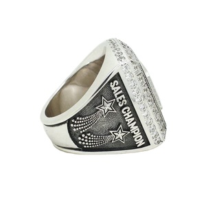 Anillo de Campeonato Personalizado de Alta Calidad con Cristales de Rhinestone, Chapado en Plata/Oro, Unisex, Anillos de Campeones Personalizables - Product Image 5