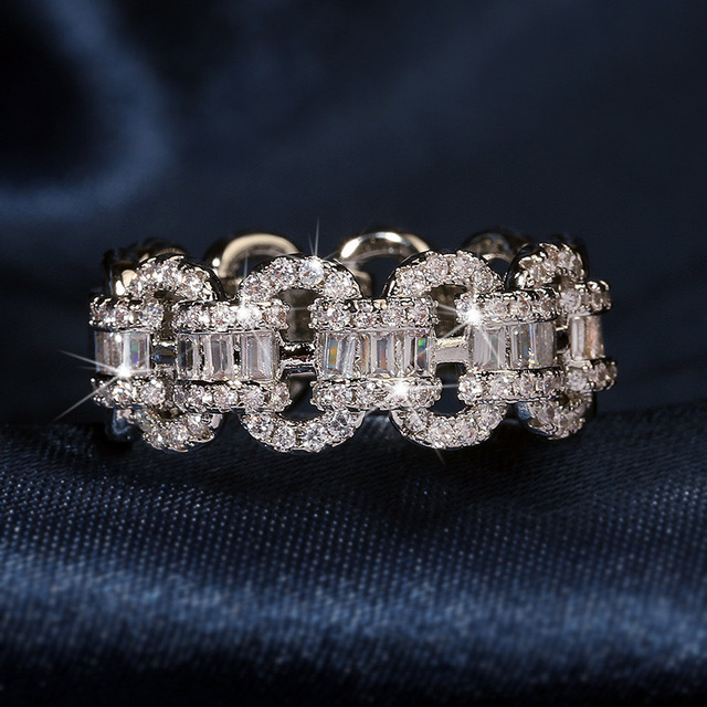 New Hot-selling Ring Personality Creative Fashion Luxury Couple Full diamond Zircon Ring