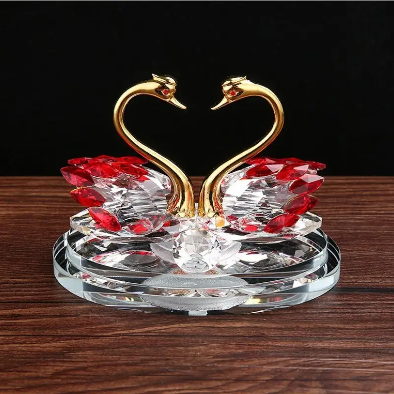 Car decoration Swan Car perfume seat Crystal alloy high-end creative center console jewelry Swan lady