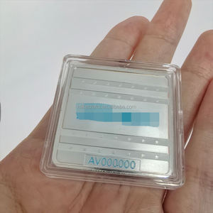 Lingotto d'Argento Personalizzato da 1 Oncia, Moneta Quadrata in Metallo con Custodia in Acrilico, Regalo Personalizzato da Collezione - Product Image 4