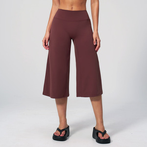 Ensemble 2 pièces été pour femme Lidong Fashion Boutique : haut <span class=keywords><strong>tube</strong></span> plissé et pantalon large taille haute - Product Image 4