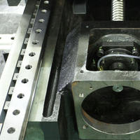 Centre d'usinage vertical CNC MVL855E VMC, table 1000*500, charge 700kg, fraiseuse à métal BT40 pour le traitement de moules et de pièces