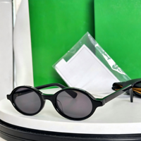 Lunettes de soleil tendance à monture fine et cerclée, protection UV400, sensation haut de gamme, confortables, carrées, légères, de haute qualité, pour adultes, unisexe, dorées