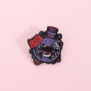 Broche en émail mignonne en forme de bouteille violette, motif Gengar fantôme de dessin animé, accessoire en métal - Product Image 2