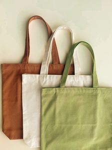Services d'externalisation de vêtements et de sacs sur mesure OEM ODM de haute qualité, fabrication complète, vente en gros directe d'usine - Product Image 4