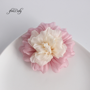 Aplique de Flor 3D Artesanal em Organza Enrugada e <span class=keywords><strong>Chiffon</strong></span> Franzido para DIY, Enfeite para Presilha de Cabelo, Tiara e Vestido - Product Image 4