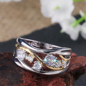 Anello con Pietra Irregolare Bicolore per Donne, Gioiello Classico Scintillante alla Moda, Vendita all'Ingrosso - Product Image 2