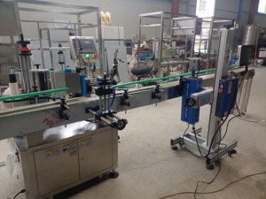 Bán buôn Độ chính xác cao Tự động Máy dán nhãn chai căn chỉnh hoàn hảo bao bì thực phẩm cho thủy tinh kim loại túi nhựa PLC - Product Image 6