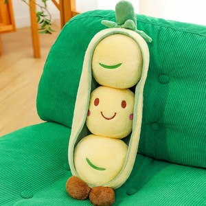 Peluche OEM directe usine, adorable et mignonne, en forme de coque de pois verte, triple coque de haricot souriante, cadeau - Product Image 1