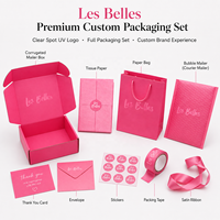 Boîte d'emballage personnalisée en carton pliable rose vif avec vernis UV pour livraison de bijoux, cosmétiques et produits de beauté, avec logo