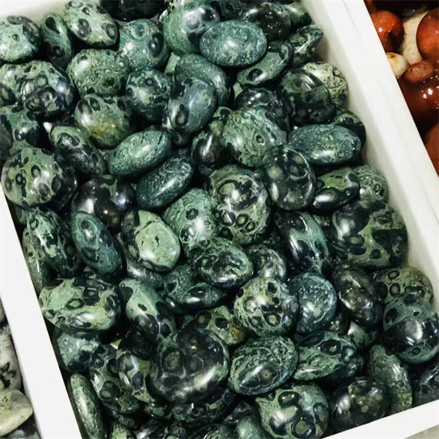 Kambaba jasper Crystal palm stone