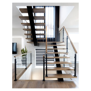 Escalera Moderna Interior de Acero con Viga Central, Escalones de Madera Maciza y Barandilla de Vidrio - Product Image 2