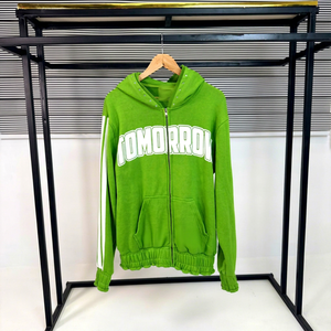Sweat-shirts personnalisés pour hommes, imprimés et brodés, avec graphiques en strass, en coton, zippés, style streetwear, imprimés à l'écran, couleur verte, bandes latérales longues - Product Image 1