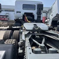 Camion tracteur Sinotruck Howo 6x4 10 roues, 375 ch / 371 ch, en bon état, camion chinois.