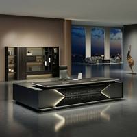 Bureau de direction haut de gamme avec plateau en forme de diamant à découpe géométrique, configuration avec verrouillage par empreinte digitale et mot de passe