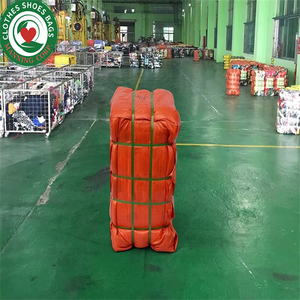 <span class=keywords><strong>Camisetas</strong></span> usadas de <span class=keywords><strong>segunda</strong></span> <span class=keywords><strong>mano</strong></span>, ropa de deporte para el cliente, <span class=keywords><strong>camisetas</strong></span> de <span class=keywords><strong>baloncesto</strong></span> de fútbol, fardos de <span class=keywords><strong>camisetas</strong></span> usadas - Product Image 6