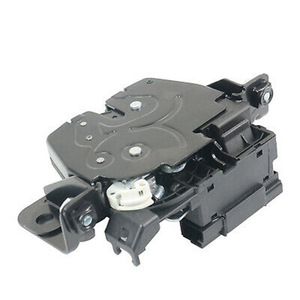 Actuador de Cerraduras de Puerta Compatible con Modelos BMW 14-20, Disponible en Existencia, 51247269544 - Product Image 1