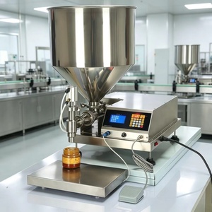 Machine de remplissage automatique de liquides avec pompe à engrenages pour liquides visqueux, détergent, shampoing et savon liquide - Product Image 1