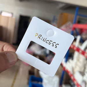 Étiquettes en <span class=keywords><strong>papier</strong></span> personnalisées avec logo pour <span class=keywords><strong>pince</strong></span> à cheveux, étiquettes en <span class=keywords><strong>papier</strong></span> épais pour <span class=keywords><strong>pince</strong></span> à cheveux de requin - Product Image 6