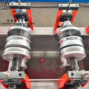 Machine de formage à rouleaux entièrement automatique pour la fabrication de gouttières métalliques, machine moderne pour gouttières de toit, machine à gouttières continue à vendre - Product Image 3