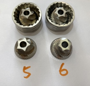 Accueil Barista <span class=keywords><strong>moulin</strong></span> <span class=keywords><strong>à</strong></span> <span class=keywords><strong>café</strong></span> <span class=keywords><strong>manuel</strong></span> broyage <span class=keywords><strong>à</strong></span> main 38mm 5 <span class=keywords><strong>ou</strong></span> 6 angles cône fraise conique ensemble pour verser le <span class=keywords><strong>café</strong></span> goutte <span class=keywords><strong>à</strong></span> goutte - Product Image 2