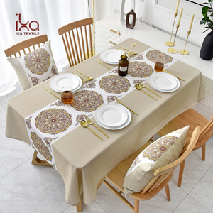 Custom Logo Rectangular <strong>Plastic</strong> Hotel Dining <strong>Table</strong> Luxury Floral Woven <strong>Clothes</strong> for Promotional Use - Product Image 1