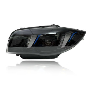 Fari Bicolore SJC Auto per <span class=keywords><strong>BMW</strong></span> <span class=keywords><strong>Serie</strong></span> <span class=keywords><strong>1</strong></span> <span class=keywords><strong>E87</strong></span> E82, Sistema di Illuminazione con DRL Bianco-Giallo Commutabile 04-11, Luci di Direzione - Product Image 6