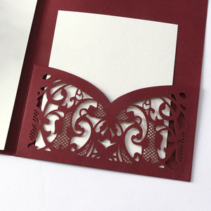 บัตรเชิญงานแต่งงานตัดด้วยเลเซอร์สีแดงเข้มแบบกำหนดเองพร้อมซองสำหรับบัตรเชิญงานปาร์ตี้ - Product Image 4