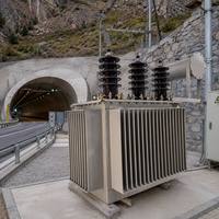 Transformateur immergé dans l'huile de type conservateur 33 kV triphasé pour la distribution d'énergie - Fabricant