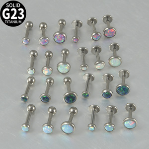 Pendientes <span class=keywords><strong>de</strong></span> tuerca <span class=keywords><strong>de</strong></span> ópalo <span class=keywords><strong>Piercing</strong></span> <span class=keywords><strong>de</strong></span> espalda plana <span class=keywords><strong>de</strong></span> titanio Joyería Cartílago Labret Cartílago Tragus Oreja <span class=keywords><strong>Piercing</strong></span> <span class=keywords><strong>de</strong></span> <span class=keywords><strong>labio</strong></span> - Product Image 4