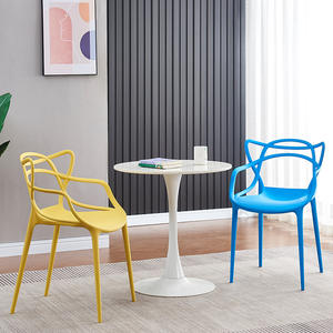 ชุดโต๊ะอาหารสไตล์โมเดิร์น เก้าอี้พลาสติกหุ้มเบาะหลากสี ดีไซน์หลังทรงต้นไม้ เหมาะสำหรับโรงแรม ร้านกาแฟ ร้านอาหาร - Product Image 5