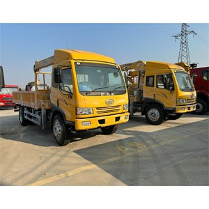 Grue montée sur camion FAW 4x2 de 5 tonnes avec flèche télescopique de 11 m, caisse de chargement de 4,5 m, garantie internationale gratuite - Product Image 2
