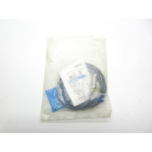 وحدة تحكم PLC صناعية أصلية جديدة E1em X8x1 12 24vdc 2m Nsmp جاهزة للتسليم الفوري للبرمجة والتحكم الآلي - Product Image 1