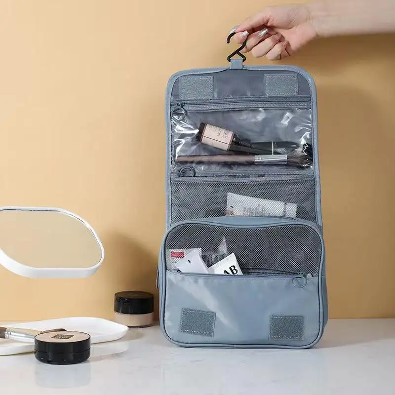 2023 nouveau sac de maquillage enroulable suspendu Kit de toilette organisateur de voyage maquillage sac de cosmétiques pour les femmes