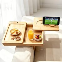 Plateau d'accoudoir de canapé extra large en bambou avec support de téléphone et porte-gobelet, table d'appoint extensible compatible avec les accoudoirs jusqu'à 26,2 cm, vente en gros