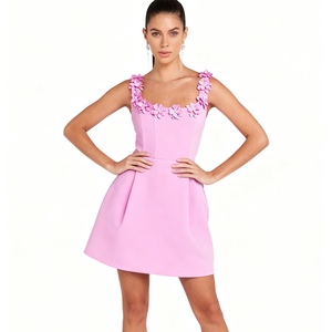 Nouvelles Robes Décontractées Amples à Bretelles Fines et Col Halter avec Poches à Motifs Floraux pour Femmes – Tendance Mode - Product Image 3