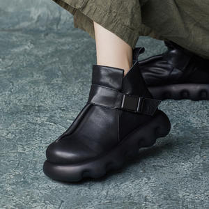 Nouvelles bottes hautes en cuir de vachette faites à la main, style britannique, bout rond, imperméables, plateforme, pour l'automne et l'hiver - Product Image 4