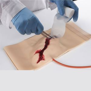KyrenMed Modelo de control de hemostasia de heridas de pierna portátil Laceración profunda simulada o herida de puñalada - Product Image 6