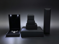 Boîte à bijoux LED pour emballage de bijoux en diamant, pour vente au détail et en gros, idéale pour bagues, boucles d'oreilles, pendentifs, colliers, bracelets et chaînes longues