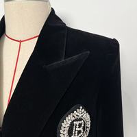 Blazer mi-long en velours noir élégant pour femme, automne-hiver