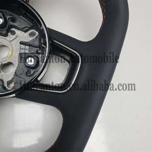 Volant en cuir perforé pratique en promotion pour modèles Audi A3 A4 A4L A5 A7L A8 Q5 Q7 B9 A6 R8 TT - Nouveau produit - Product Image 5
